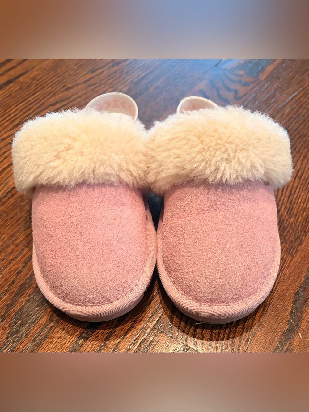 Lamo Pink Kids Faux-Suede Slippers with Cream Plush Cuff